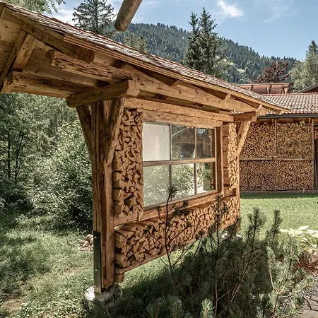 Felsenhuette Modern Retreat 度假居 *